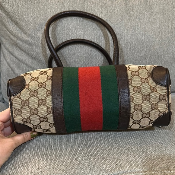 Gucci bag (PRICE IS FIRM) - Picture 4 of 15